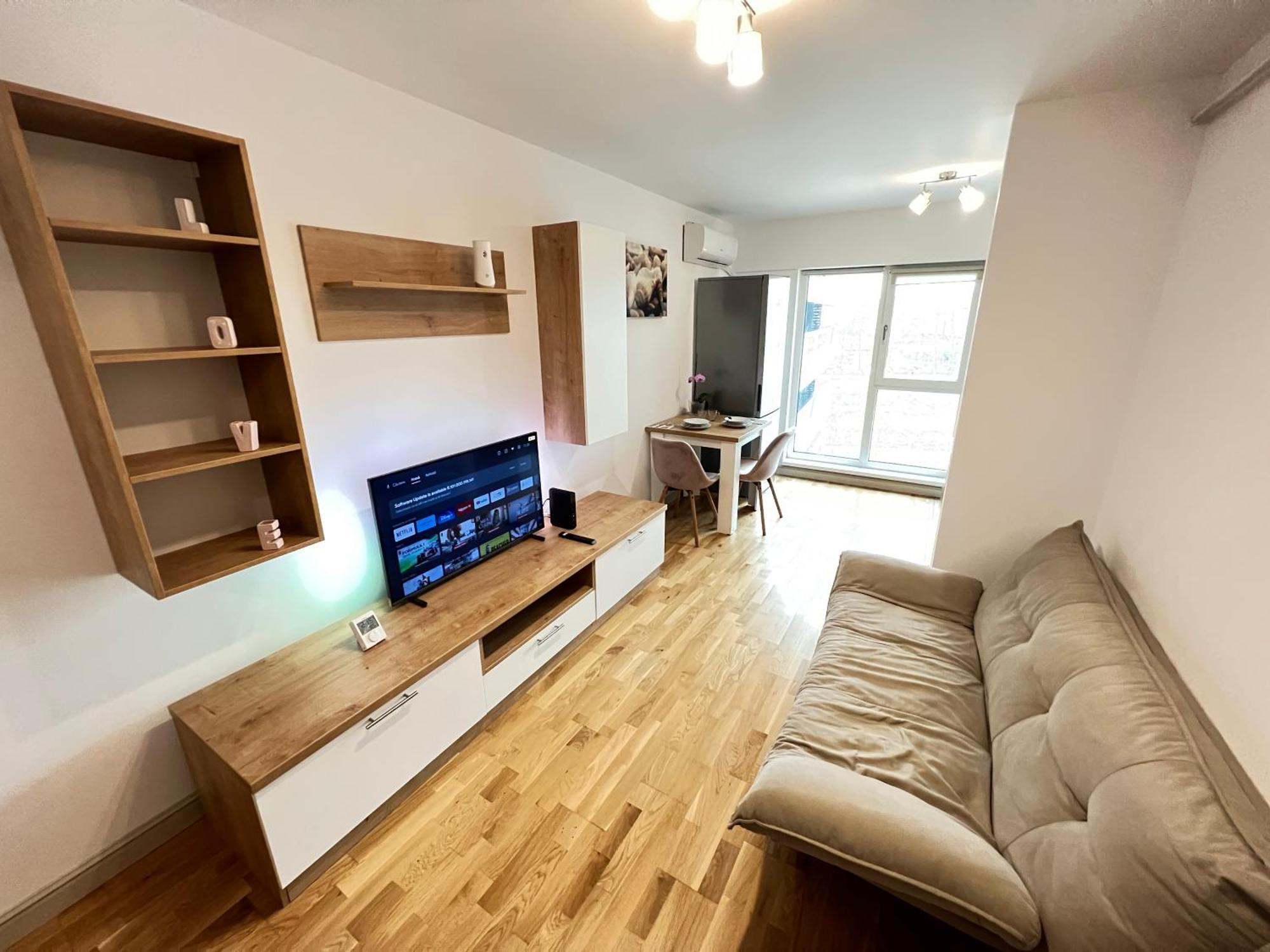 Airport Flyhub Chic Apartment ヤシ エクステリア 写真