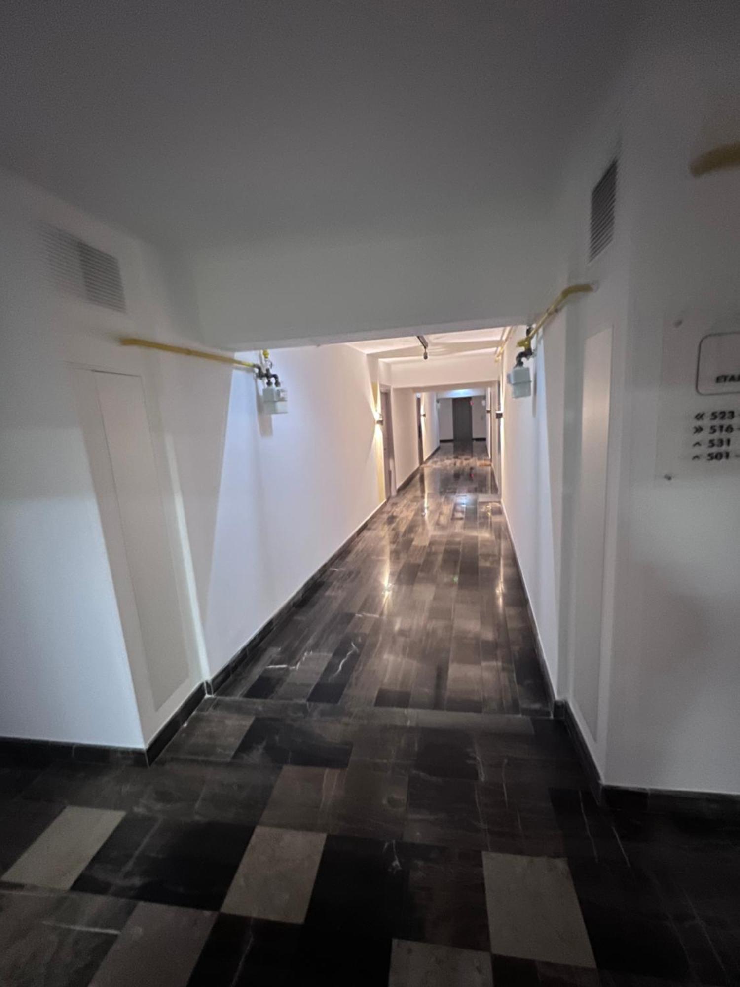 Airport Flyhub Chic Apartment ヤシ エクステリア 写真